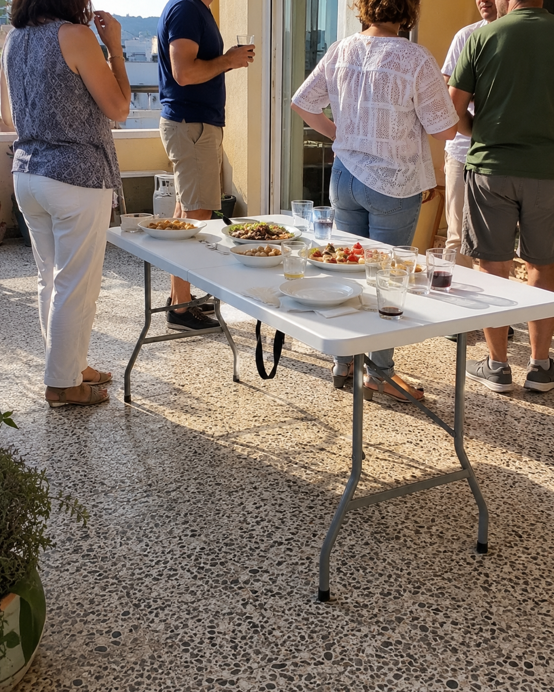 Mesa Plegable Blanca 180 cm para Camping y Eventos